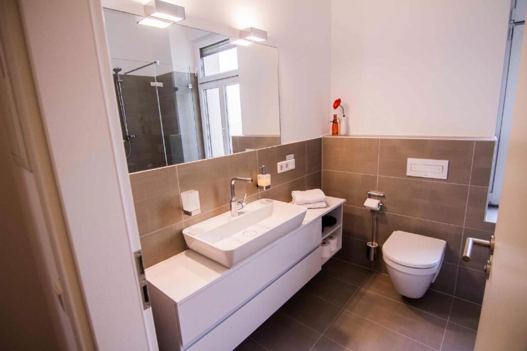 Appartement Helvetia Düsseldorf